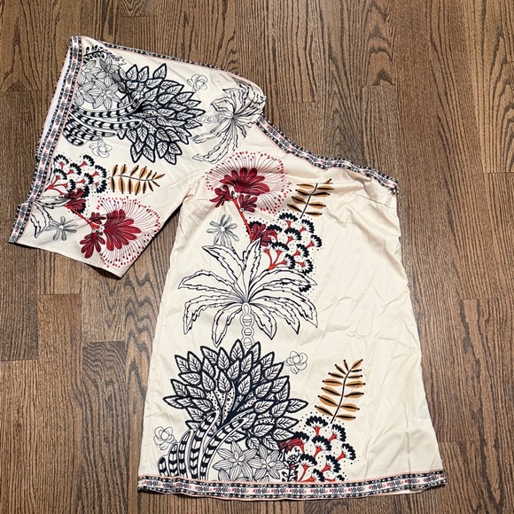 One-Shoulder Mini Dress - Picture 5 of 8